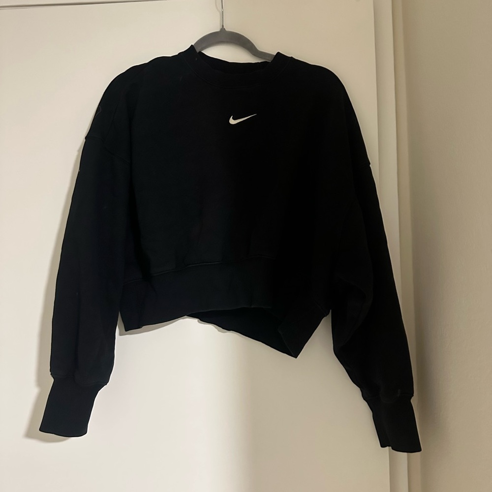 Nike Women's Black Cropped Hoodie